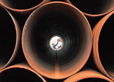 The Trump administration imposes duties on Mexican steel