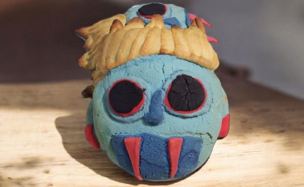 Panadería La Herencia JD crea la Tlaloconcha, una concha inspirada en Tláloc rellena de guayaba