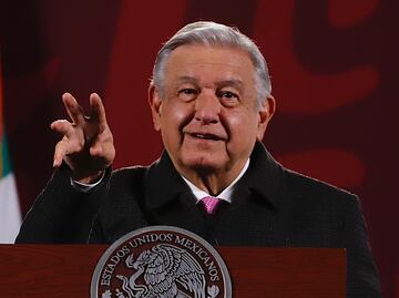 AMLO garantiza medicamentos para finales de 2024; desabasto es por distribución, dice