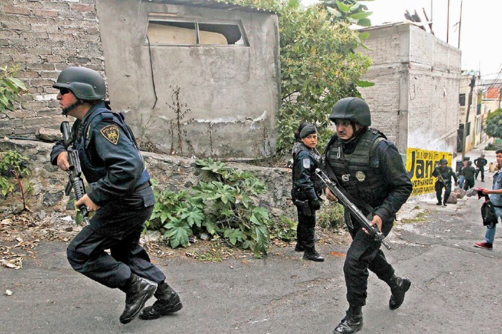 Uno de los siete puntos que toca el Manifiesto México, promovido por la Coparmex, trata sobre las garantías de seguridad en el país (ARCHIVO EL UNIVERSAL)