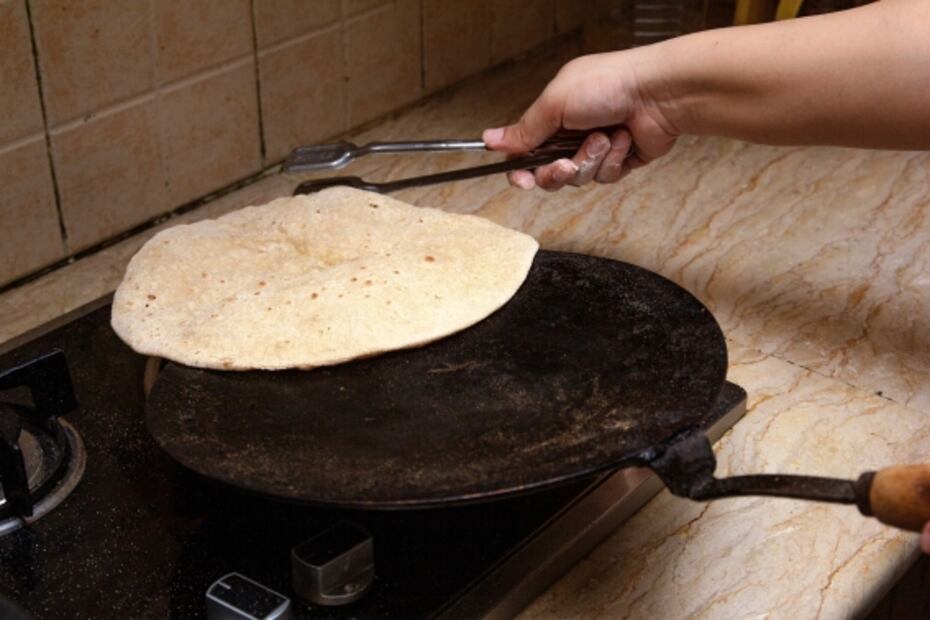 ¡Infladitas y suaves! Así puedes hacer tortillas a mano