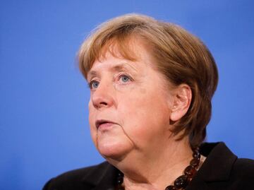 Merkel: el tiempo de la OTAN no ha terminado aún; no hay que cerrar la puerta a Estados Unidos