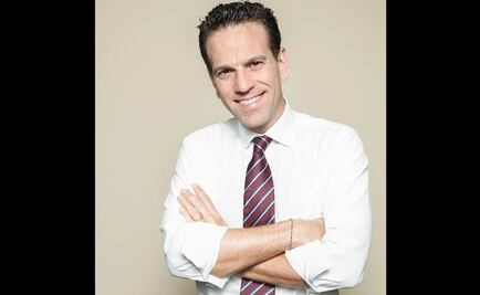 Carlos Loret de Mola inicia programa en Radio Centro, a partir del 9 de abril