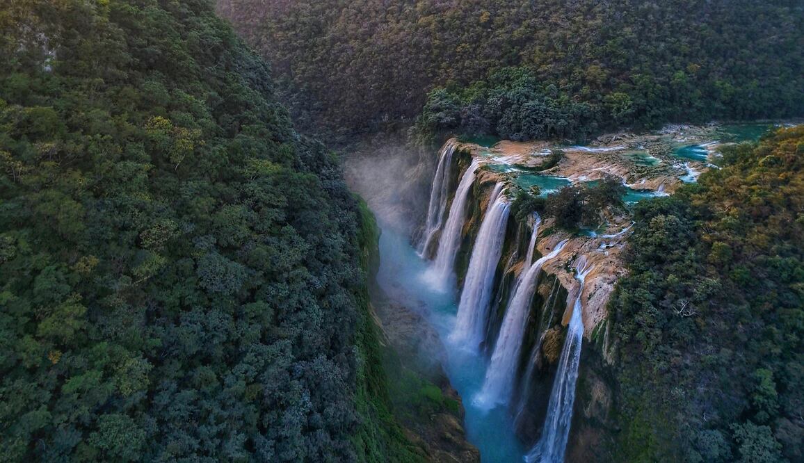Cascada de Aquismón, en el Pueblo Mágico de Aquismón. (Cortesía Huaxteca.com)