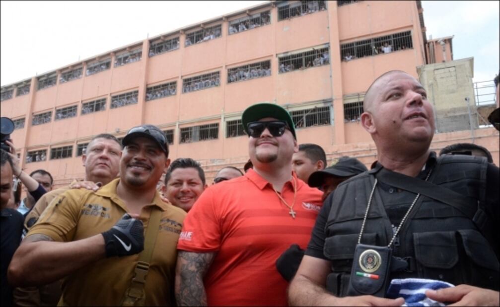 Andy Ruiz visitó penal de Topo Chico
