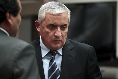 Guatemala: Otto Pérez apela prisión preventiva