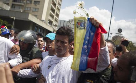 Fiscalía venezolana ratifica acusación contra López