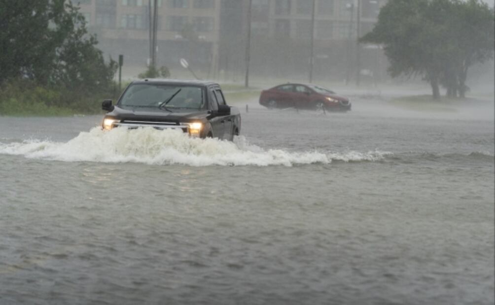 Ian se debilita en el sureste de EU tras dejar al menos 23 muertos