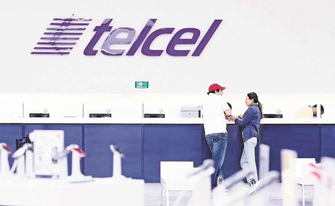 Usuarios reportan fallas en Telcel