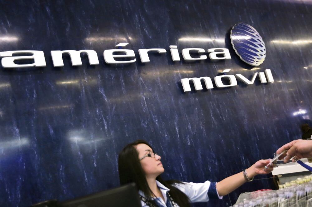 América Móvil mantiene una restricción en territorio mexicano desde hace 26 años en la que no se le ha permitido ofrecer televisión, señalan expertos (ARCHIVO EL UNIVERSAL)