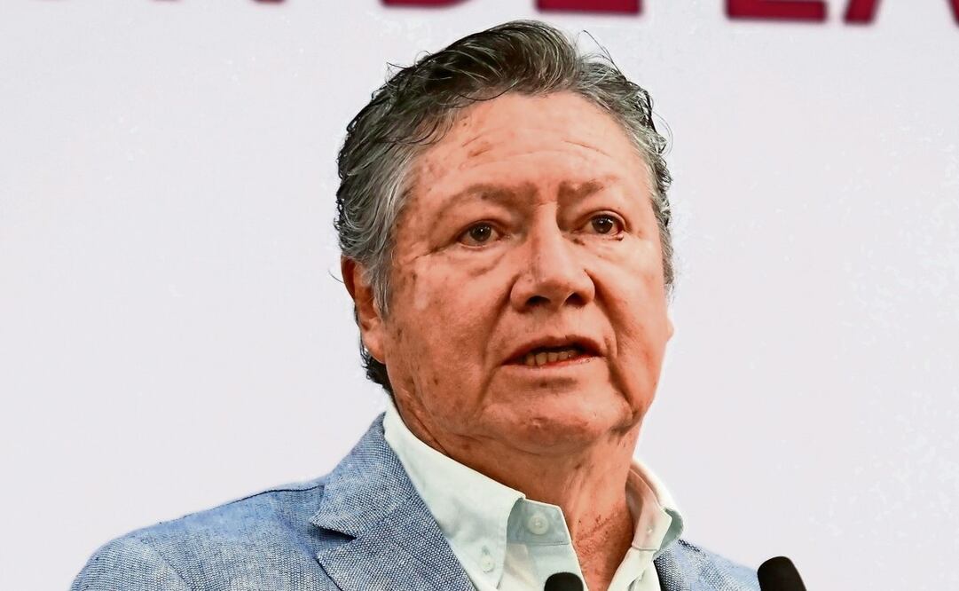 Cruces seguros y más autobuses eléctricos; estas serán algunas de las mejoras que se harán en CDMX con recursos de la licencia permanente.
Foto: Archivo | El Universal