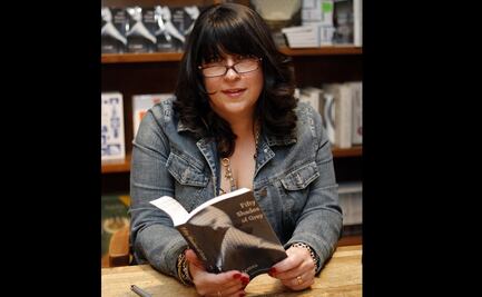 "Cincuenta sombras de Grey", una saga que va más allá del "porno para mamás"