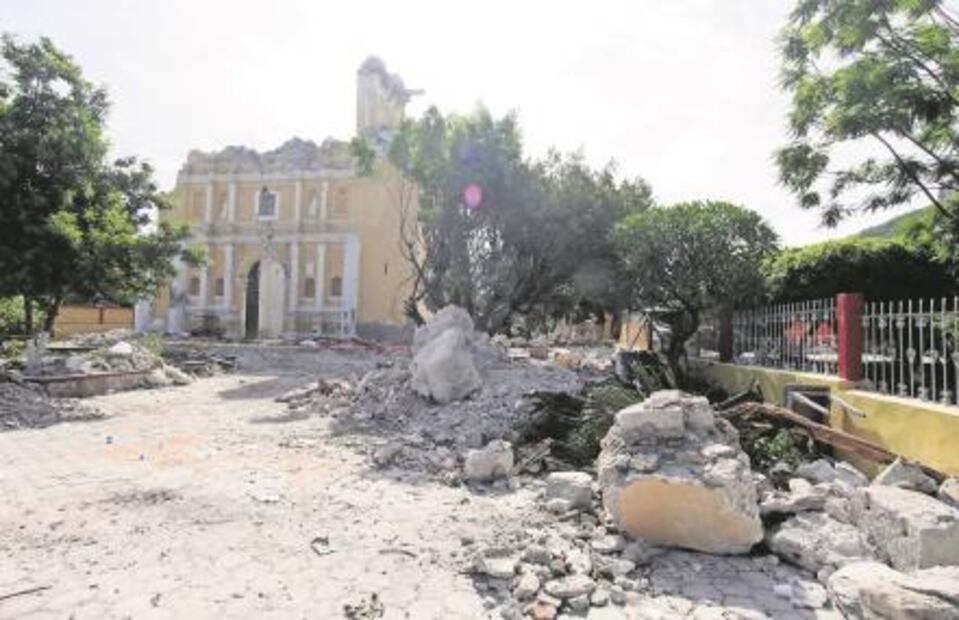 2017. Estados se levantan tras terremotos