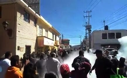 Comerciantes y policías protagonizan zafarrancho en Hidalgo