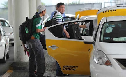 Taxistas del AICM piden operativos para desalojar a 70 unidades "piratas"; acusan falta de permisos oficiales