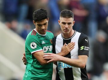 Raúl Jiménez y los Wolves rescatan el empate ante el Newcastle