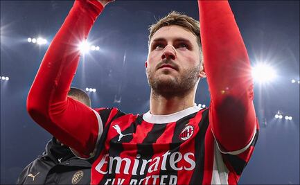 VIDEO: Santiago Giménez entra de cambio y anota dos goles en victoria del Milan sobre Bolonia