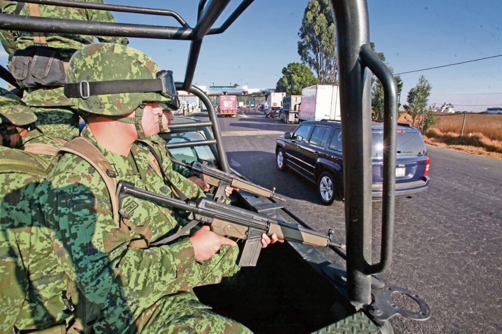Dictamen indica que corresponderá a las autoridades federales, por sí mismas o en coordinación, contener las amenazas a la seguridad. (ARCHIVO EL UNIVERSAL)