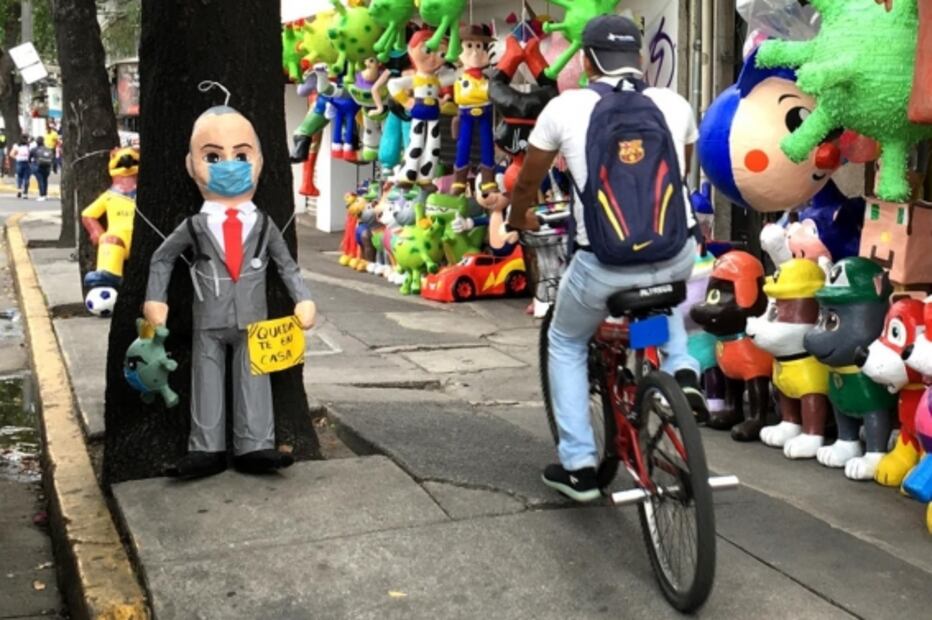Clases por TV, fuerza policial y la piñata de López-Gatell, entre las fotos de la semana