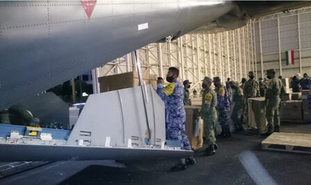Trasladan a La Paz y Ensenada 3.5 toneladas de equipo médico para Covid