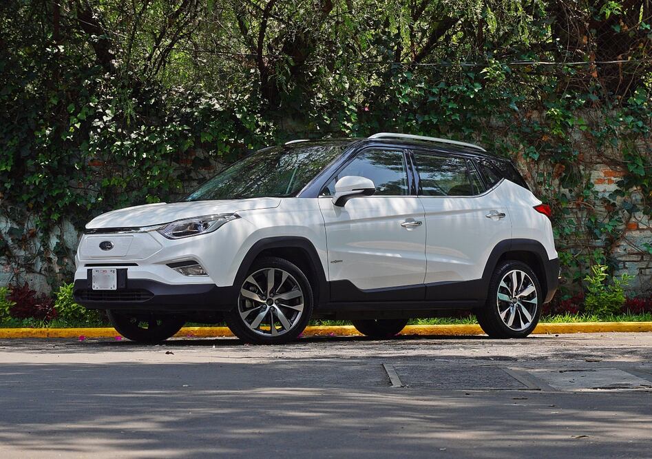 A prueba: JAC E Sei 4, rompiendo los prejuicios de los autos chinos, y eléctricos