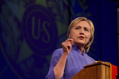 Preocupa a Hillary Clinton seguridad en México; destaca lazos con EU