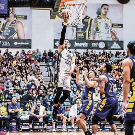 Coach de Fuerza Regia supera en experiencia al de Capitanes