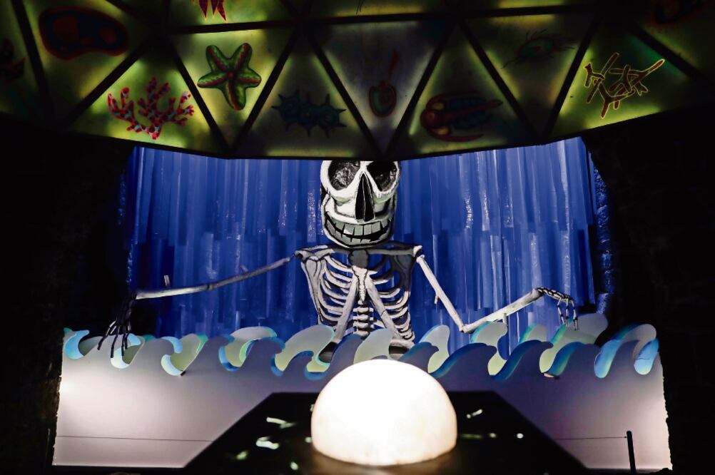 Con ocasión del 131 aniversario del nacimiento de DiegoRivera, el Museo Anahuacalli ofrece una ofrenda dedicada al mural El agua, origen de la vida (1951). (IVÁN STEPHENS. EL UNIVERSAL)