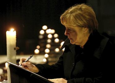 Merkel defiende su política frente a Rusia y Ucrania en la presentación de sus memorias; "no me parece un error", asegura