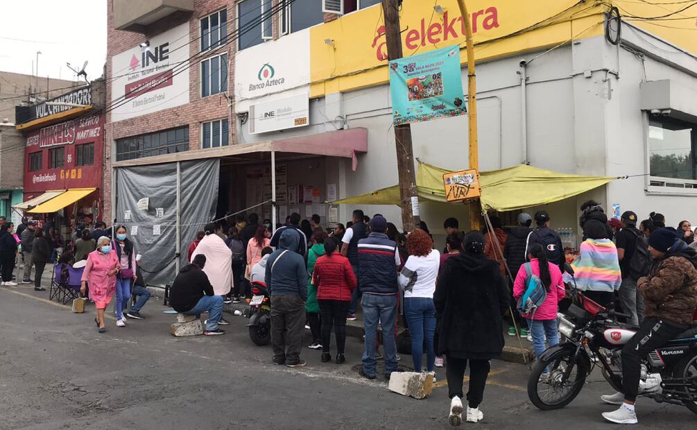 INE en Nezahualcóyotl. Foto: Emilio Fernández
