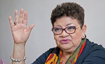 Ernestina Godoy, alista equipo de trabajo en Procuraduría capitalina