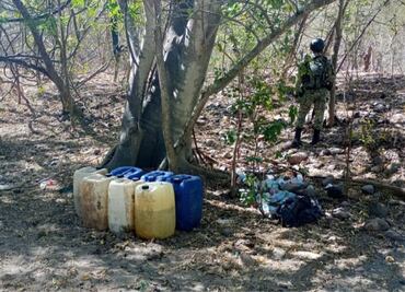 Hallan explosivos y químicos en Cósala; ejército desmantela plantío de marihuana