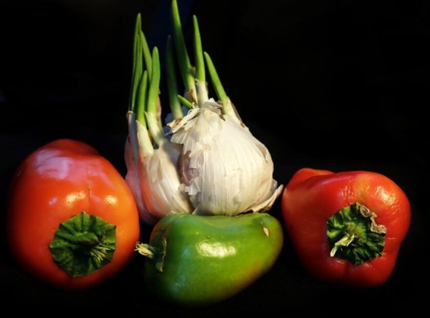 Cocina con ajo germinado y goza de estos beneficios