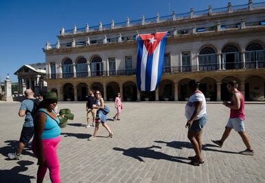 Unión Europea revoca política restrictiva hacia Cuba