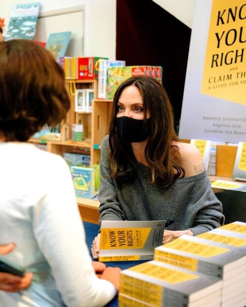 Esta es la estatura y peso real de Angelina Jolie