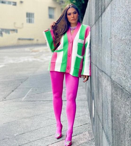 Galilea Montijo tiene los leggings de encaje más glam