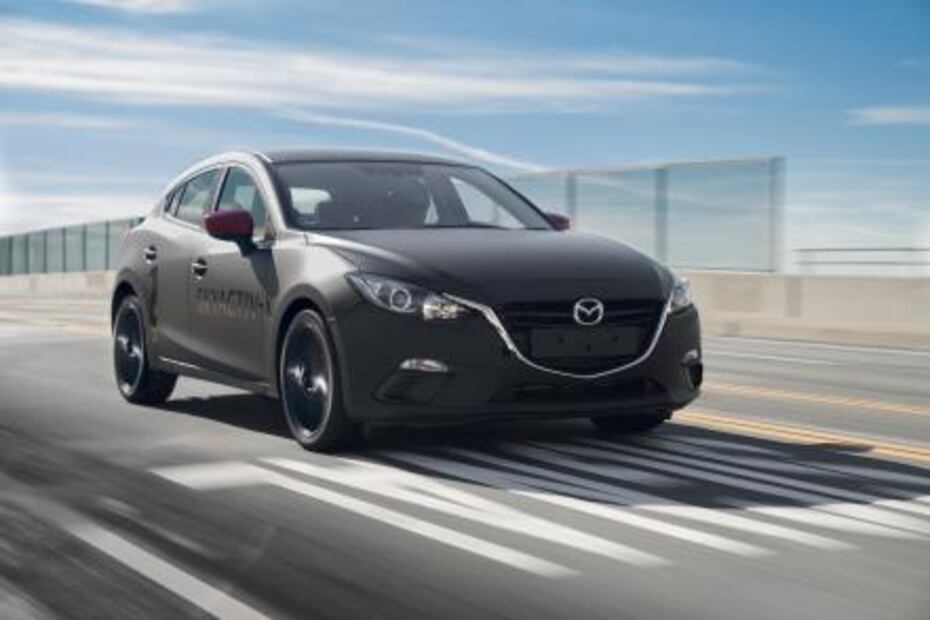 Manejamos el nuevo motor Skyactiv X de Mazda