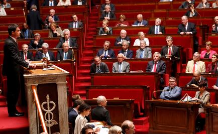 Gobierno francés se salta votación de reforma laboral