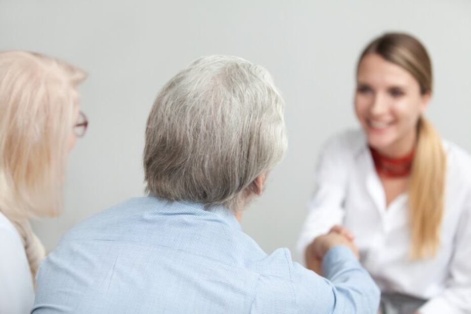 BID Cuida es un programa que beneficiará a adultos mayores e infantes. Fuente: Freepik