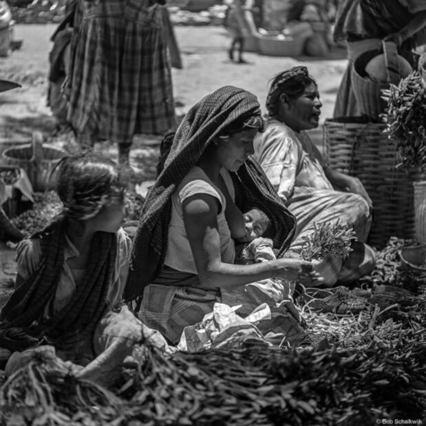 El valor intangible del rebozo, prenda icónica mexicana
