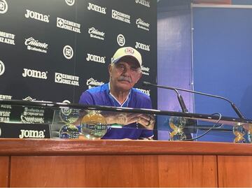 “La guerra aún continúa”, Ricardo Ferretti pide olvidar al América y no “flagelarse”