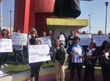 Protestan contra cierre de estancias infantiles en Neza