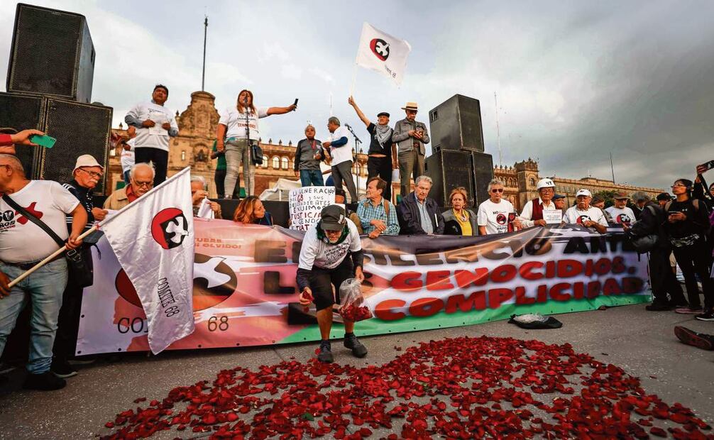 Marchan contra la represión del 2 de octubre de 1968. Foto: Diego Simón Sánchez / EL UNIVERSAL