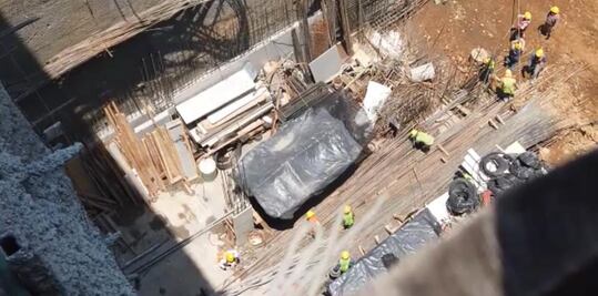 Vecinos de Tecamachalco piden alto total a construcciones que no pararon en Fase 3 de Covid-19