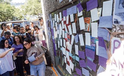 Destituyan a Taibo II "o será señalado donde se pare": mujeres en mitin poético