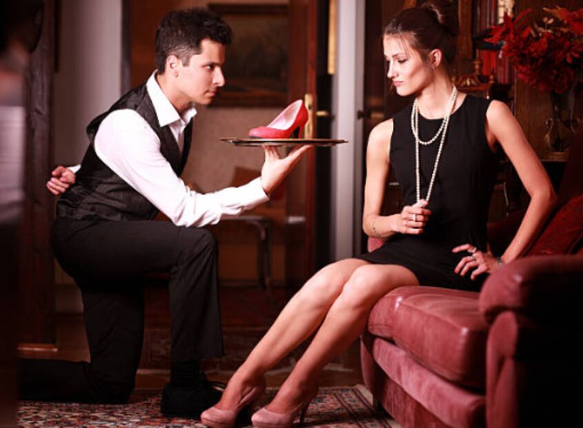 Mentir es uno de los errores más comunes al iniciar una relación. Foto: Pixabay
