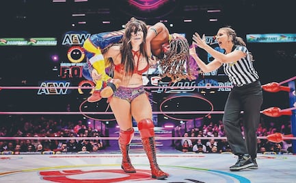 Reyna Isis orgullosa representante de las Amazona del CMLL