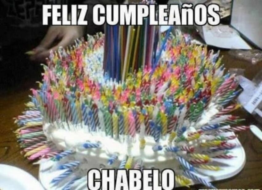 Chabelo cumple 84 años y los memes se lo recuerdan
