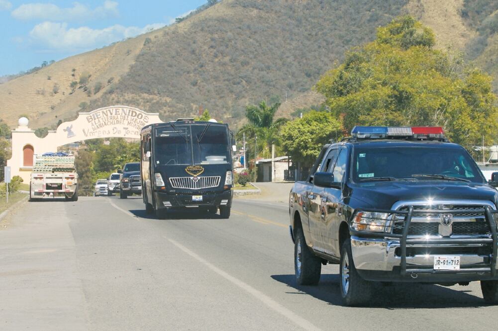 La fiscalía ha presentado 43 datos de prueba para intentar establecer que los cuatro agentes detenidos participaron en la desaparición forzada de dos de los tres extranjero (JORGE ALBERTO MENDOZA)