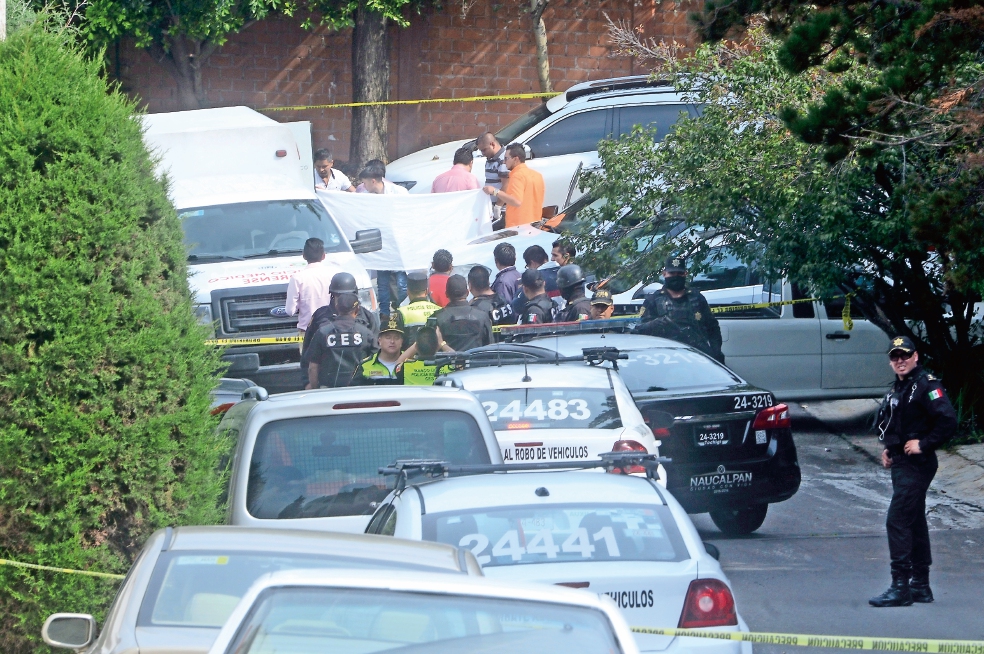 Asesinan a dos elementos de policía en Naucalpan 